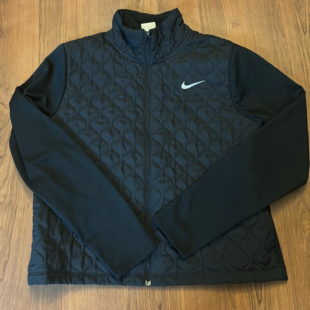 Nike Quilted light weight Jacket EUC